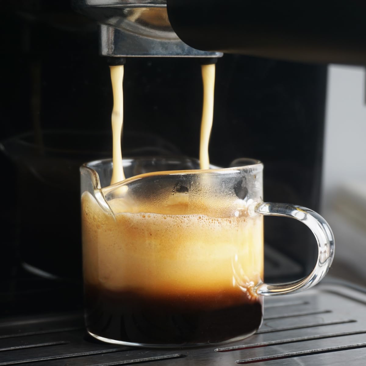BCnmviku Double-Spout Espresso Shot Glass, 4 oz (2-Pack)